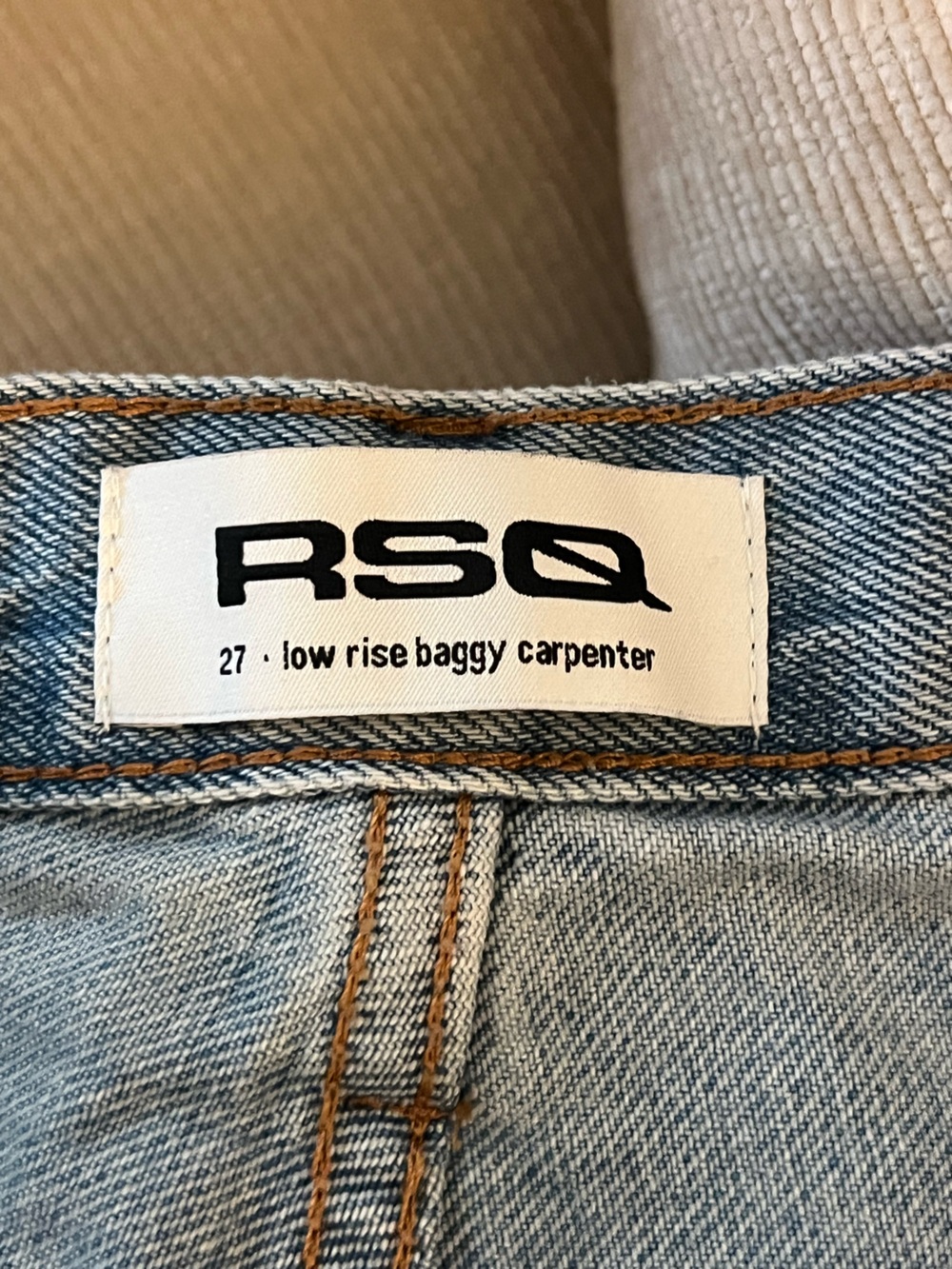 RSQ Women’s Low Rise Baggy Carpenter Shorts - Picture 5 of 5